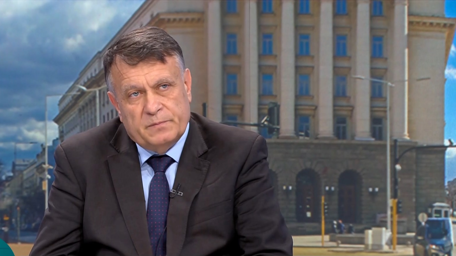 Ректорът на Софийския университет: Заплащането на преподавателите е унизително ниско