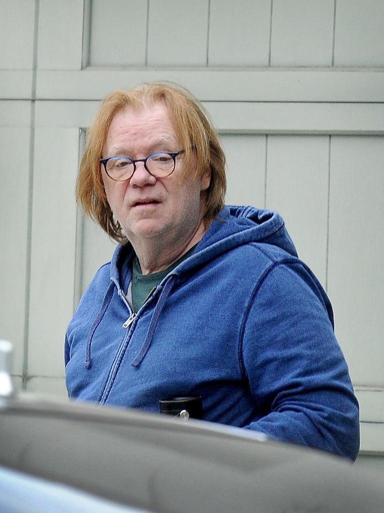 Хорейшио шокира с външния си вид
