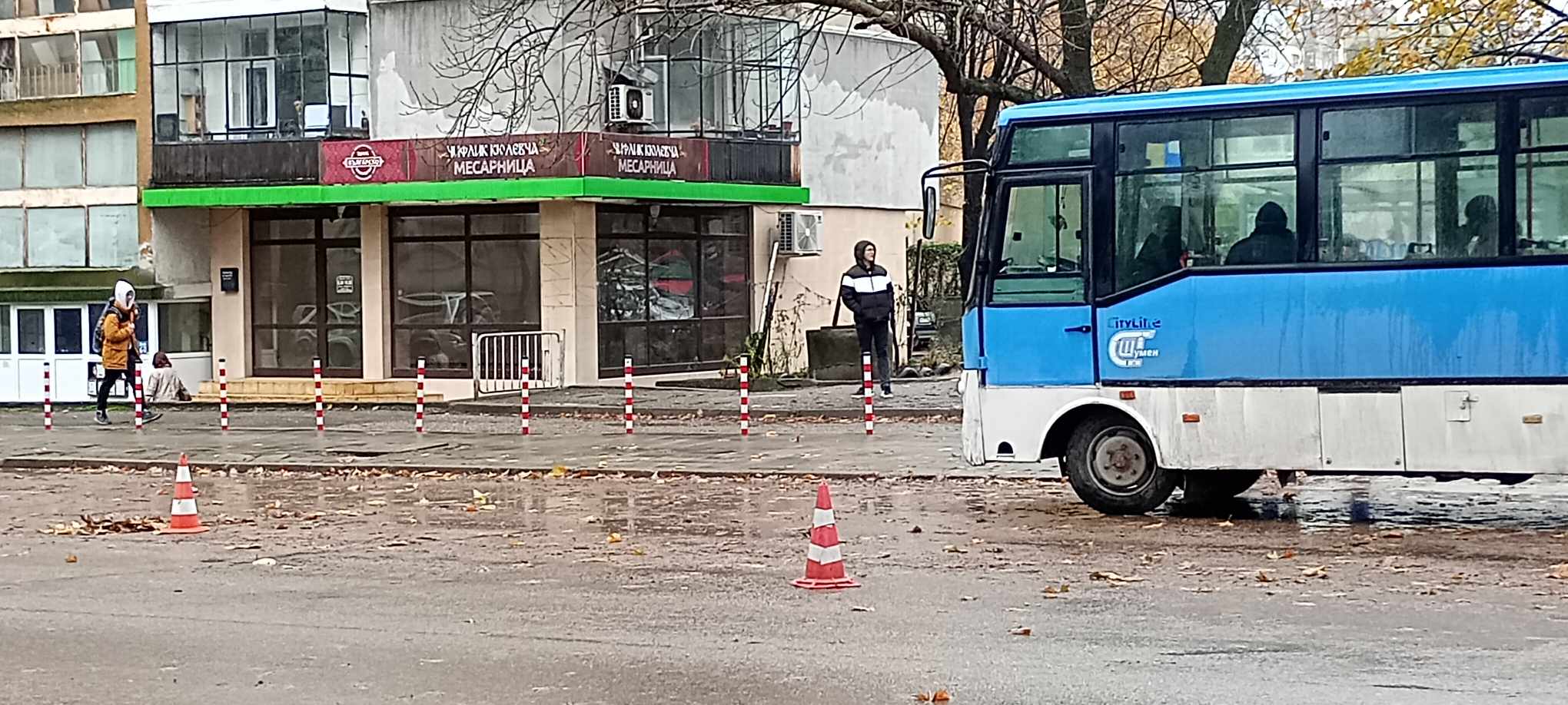 Блъснаха жена, полицията издирва очевидци