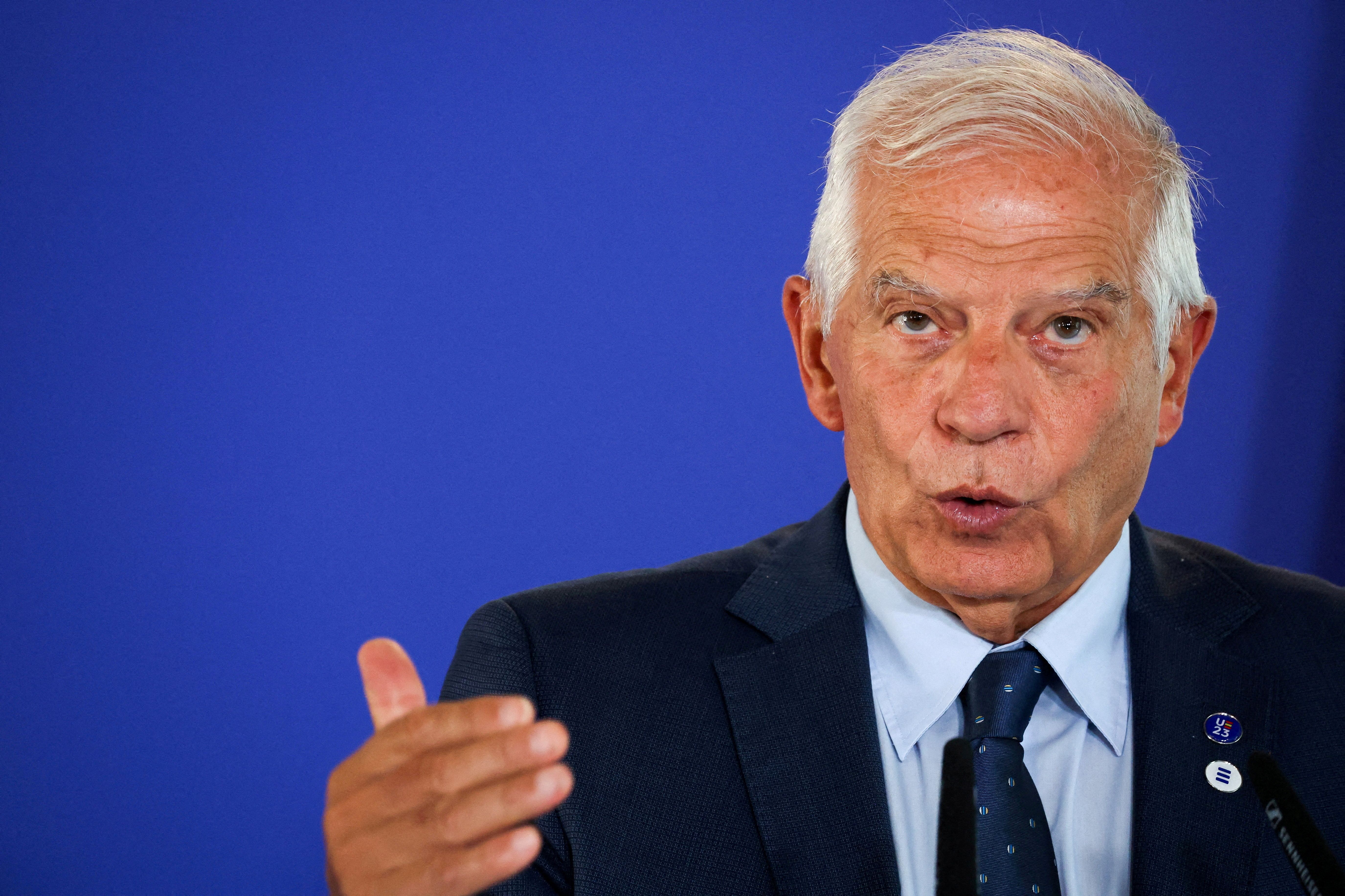 Борел: Не е време да намаляваме помощта на ЕС за Украйна
