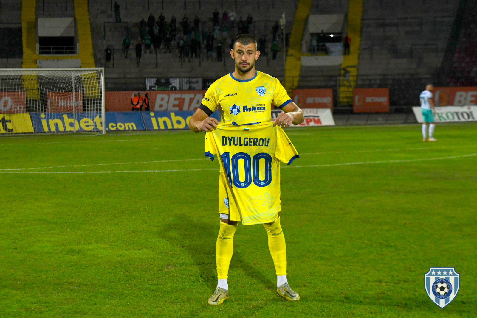 Национал на България с оферти от Турция и Чехия