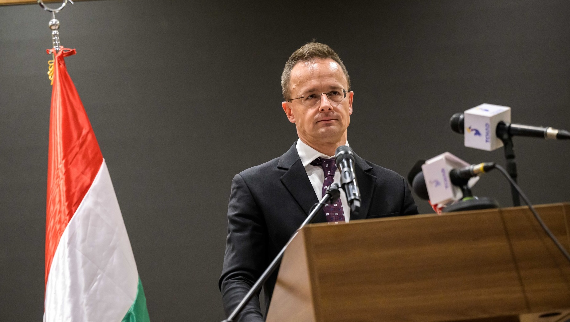 Сиярто: Унгария е готова да оттегли възражението си срещу влизането на България в Шенген