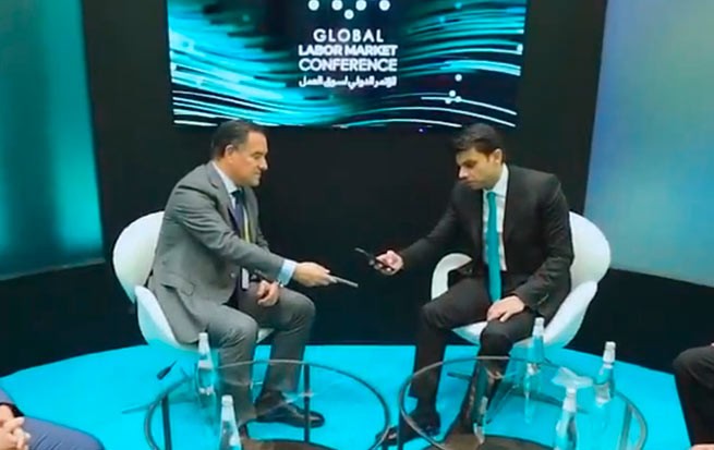 Пакистанският министър на труда обяви, че изпраща 500 000 работници в Гърция