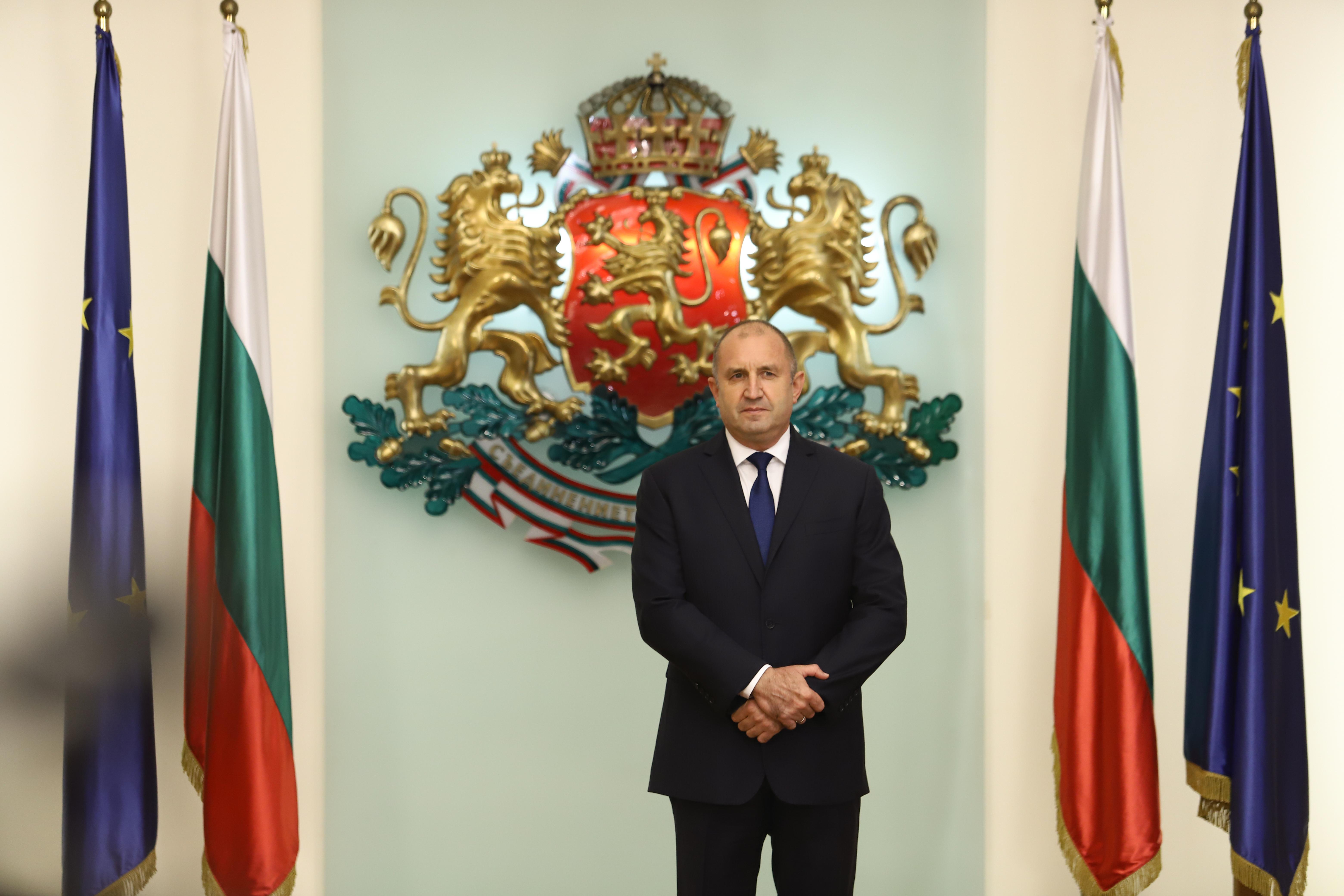Румен Радев: Нека вярата и надеждата ни сплотяват за благословени дела