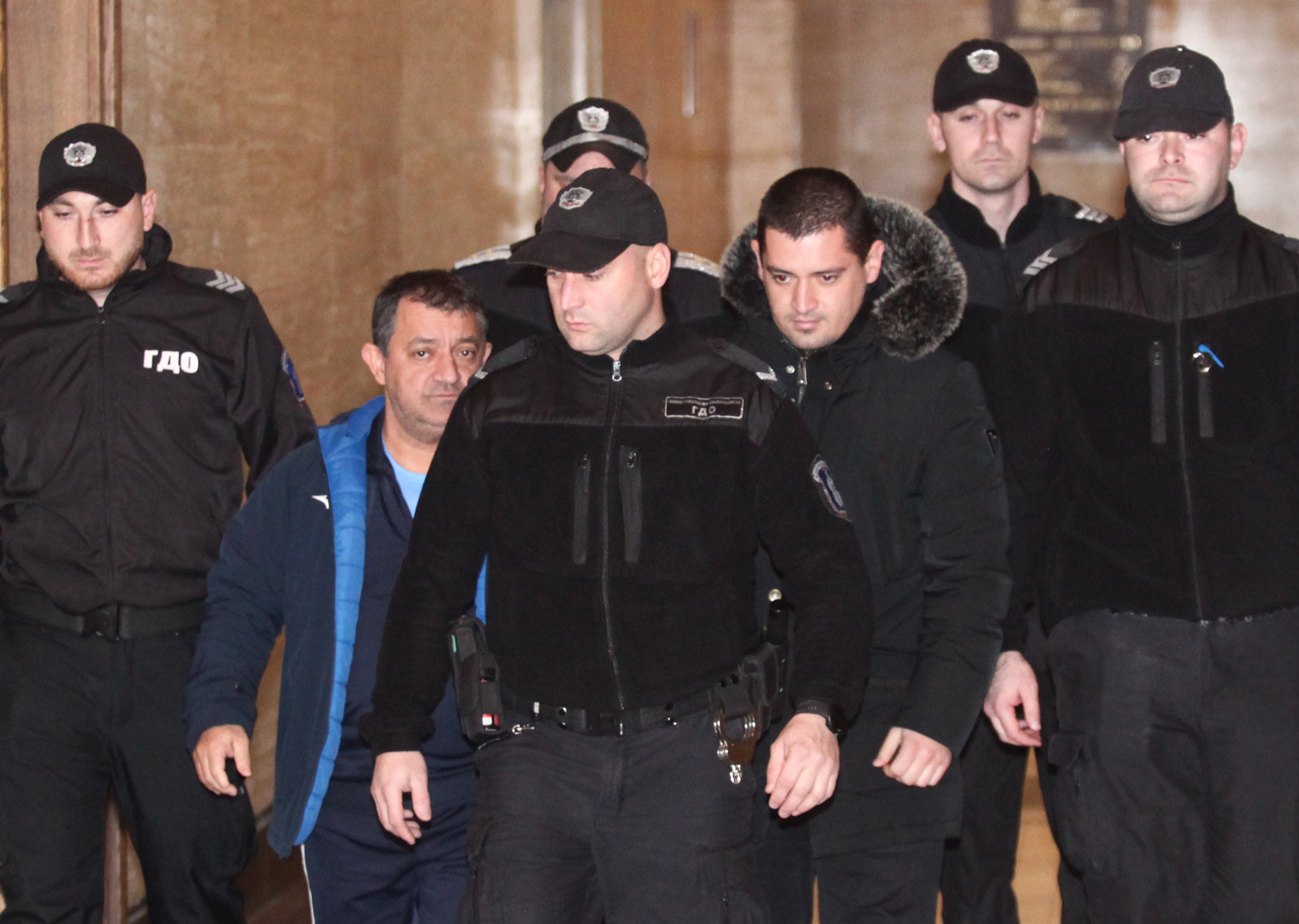 Съдът пусна под домашен арест обвиняемия за подкуп в спортното министерство Иван Иванов-син