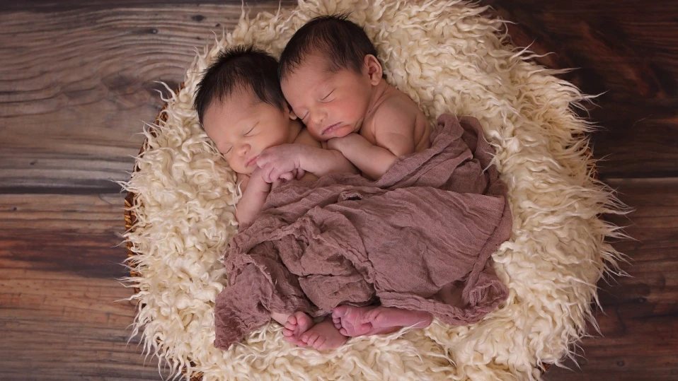 Ето кои са най-предпочитаните имена за момчета и момичета в България през 2023 г.