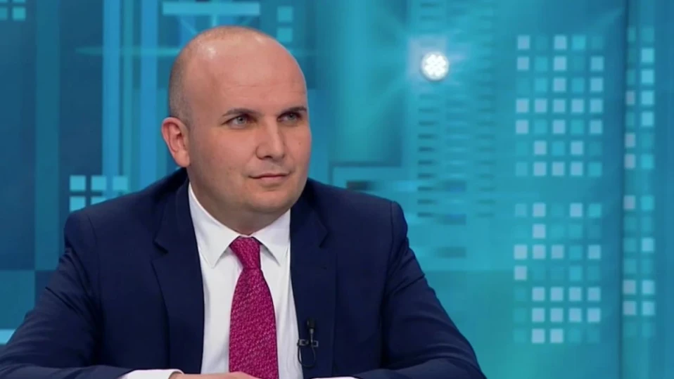 Илхан Кючюк: Не съм оптимист, че България ще влезе и по суша в Шенген до юни