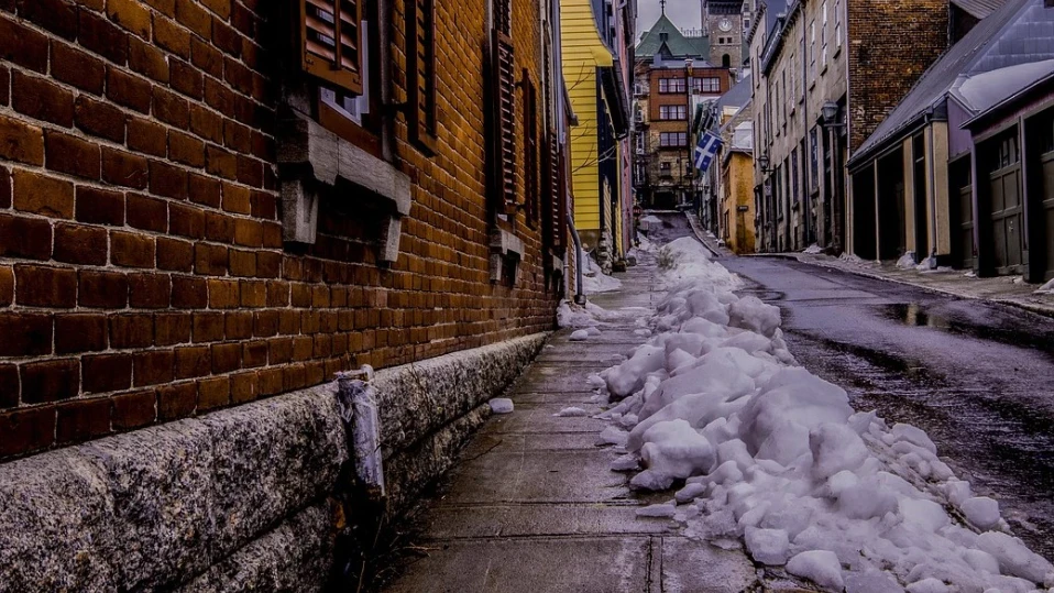 Столичен инспекторат: До 5000 лв. глоба за непочистени от сняг и лед пространства около сградите