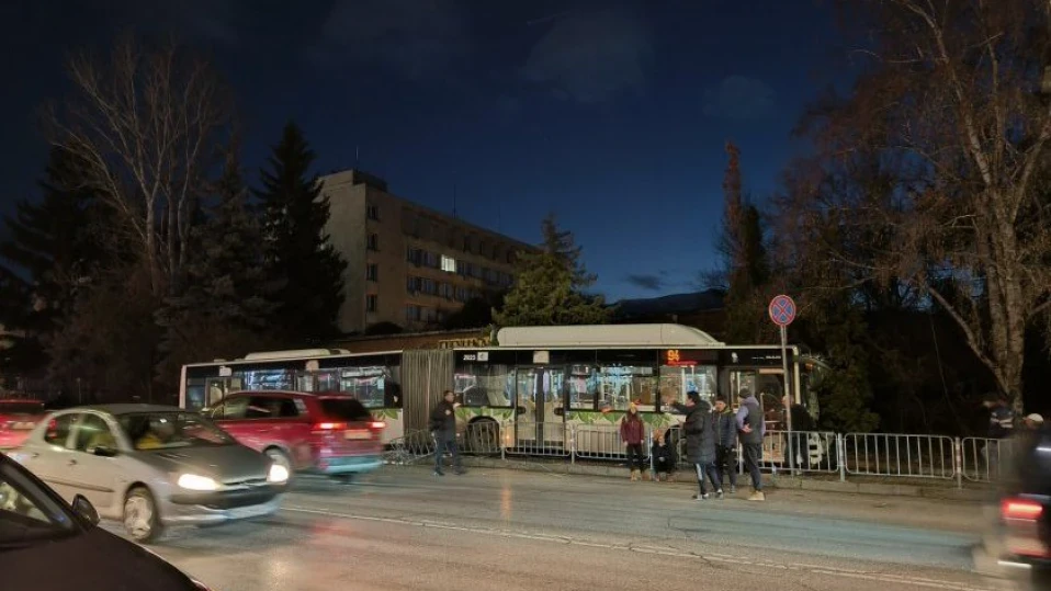 Ампутираха крака на жената, ударена от автобус в столичния кв. "Дианабад"