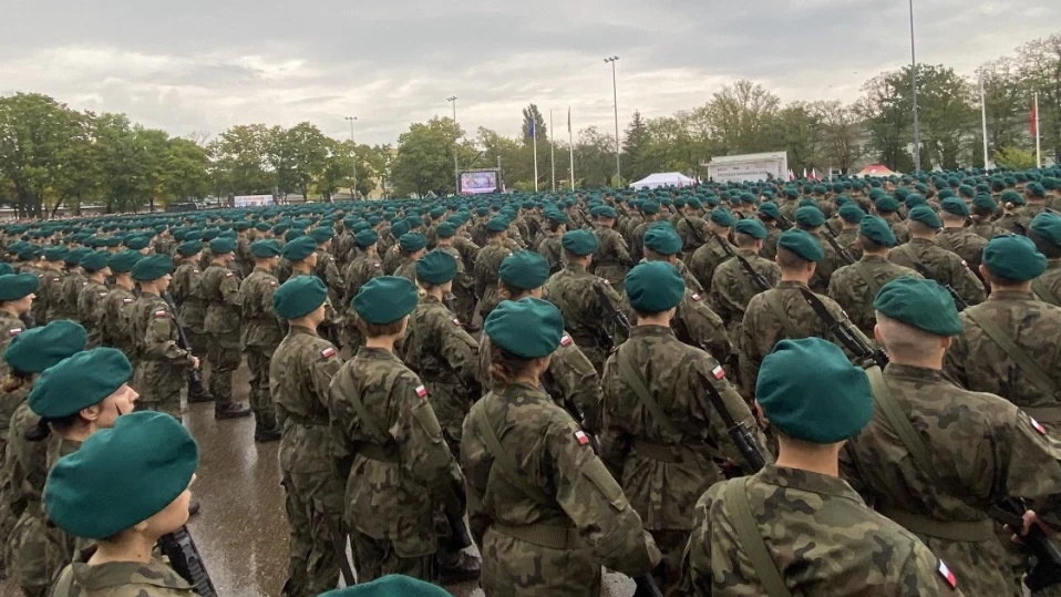 Хърватия въвежда задължително едномесечно военно обучение
