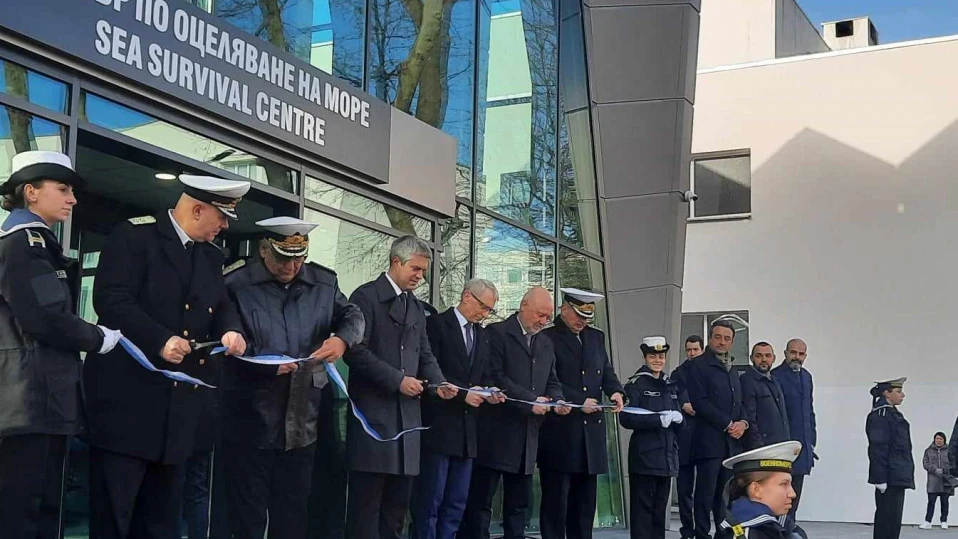Във Варна откриха най-модерния на Балканите Център по оцеляване на море