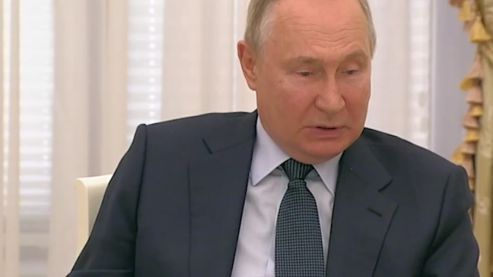 Путин: Русия няма да позволи на другите да пренебрегнат нейните национални интереси
