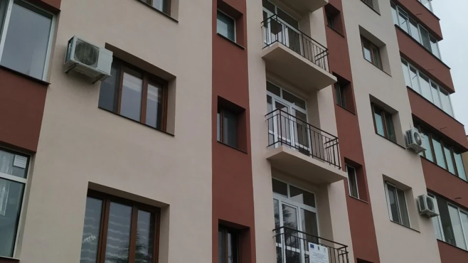 Наемите нараснаха с над 10%