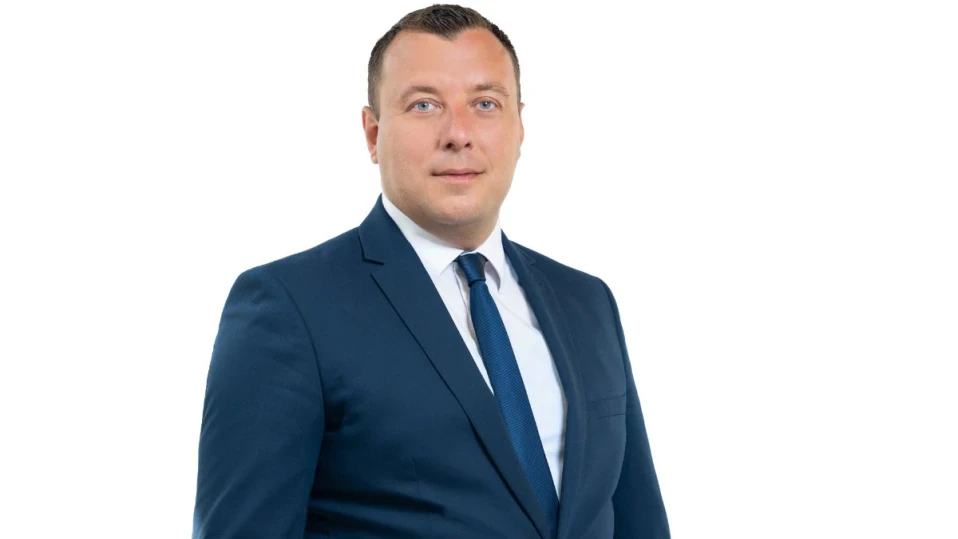 Петър Петров, „Възраждане”: Коалицията ГЕРБ - ПП не спира да нарушава Конституцията