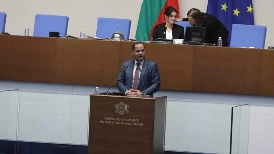 Стоянов: Полицаите нямат възможност за пряк контрол върху продажбата на райски газ