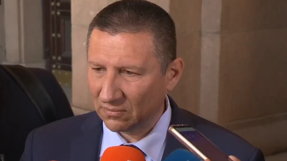 ПП искат изслушване в парламента на главния прокурор заради убийството на Нотариуса