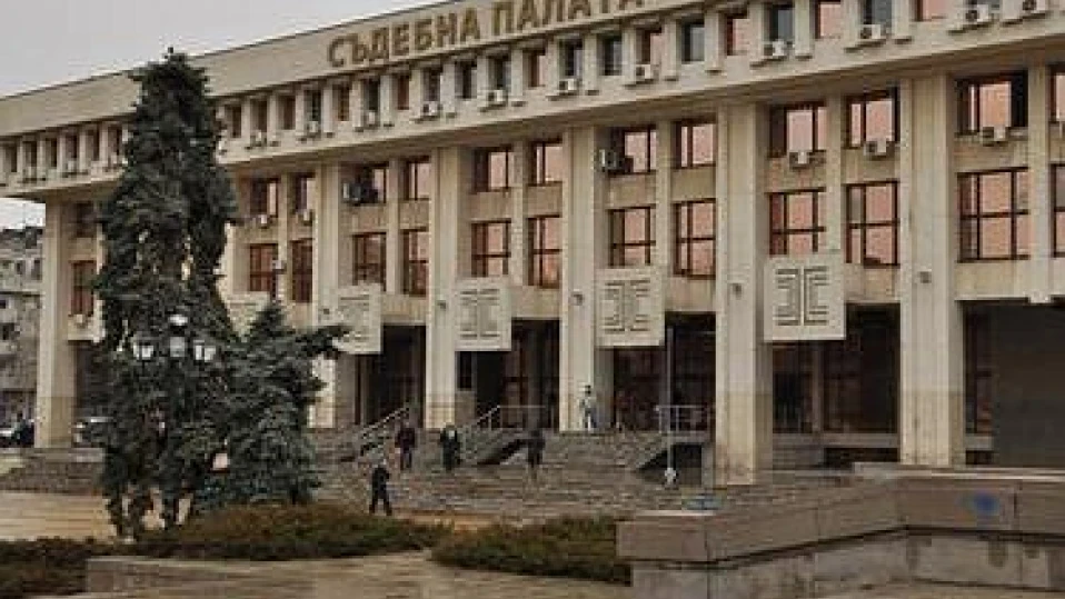 Майка подаде жалба в прокуратурата, детето ѝ било с охлузвания след забавачката