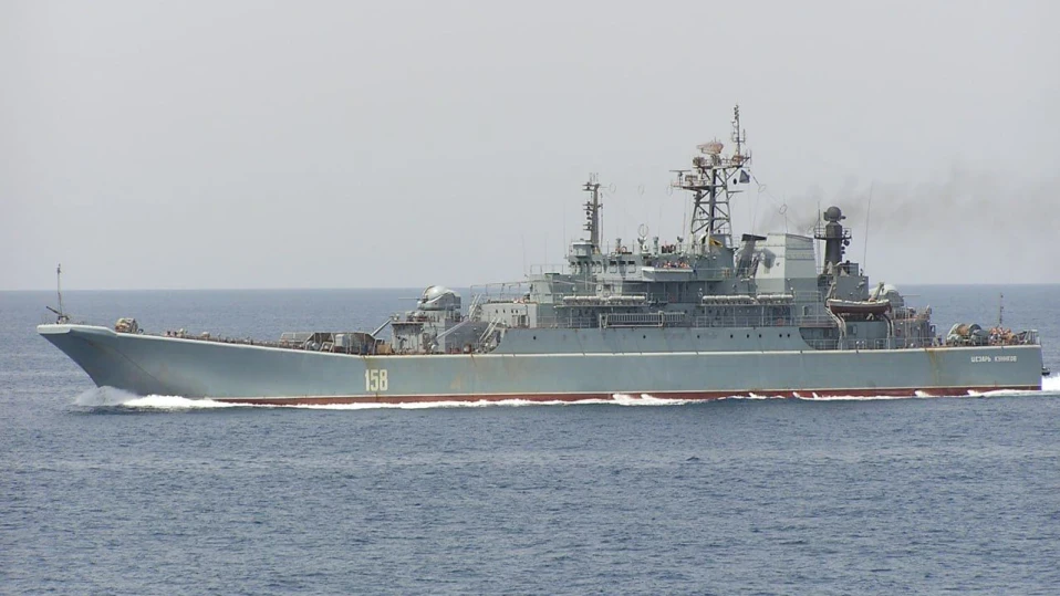 Украински дронове са потопили руски военен кораб край Крим (ВИДЕО)