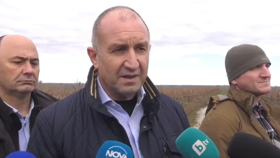 Радев: Това, че си на власт и имаш мнозинство, не означава, че можеш да правиш каквото си поискаш