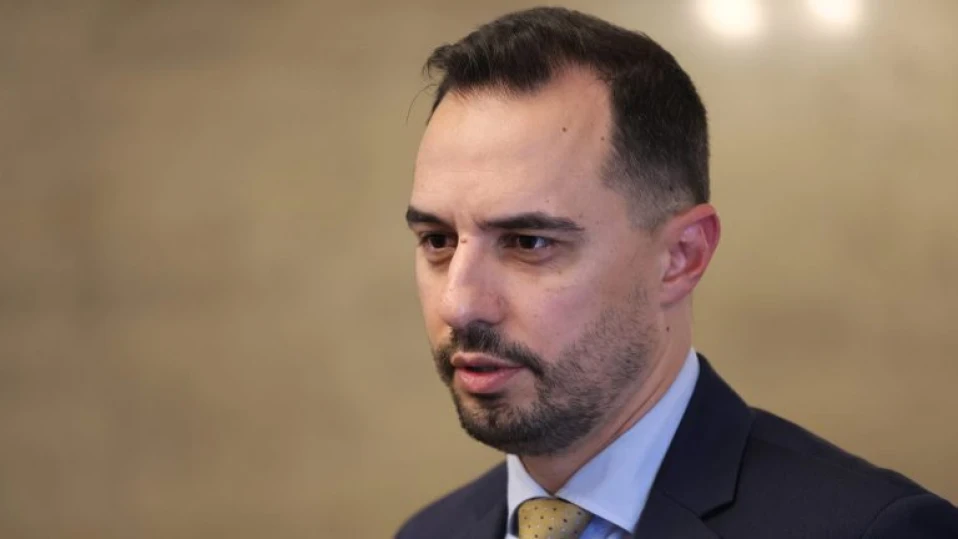 Богдан Богданов: "Лукойл" трябва да внесе 69 млн. лв. за декември