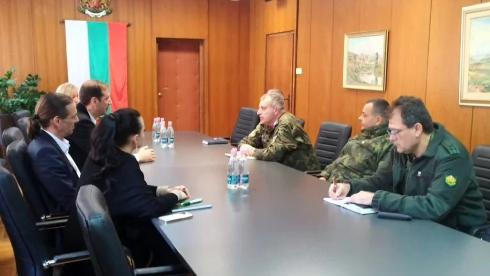 Кметът на Ямбол ще инициира местен референдум заради бригадата на НАТО във войсковия район „Кабиле“