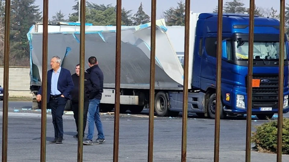 Няма замърсяване на въздуха след взрива на камиона до военния завод "Арсенал"