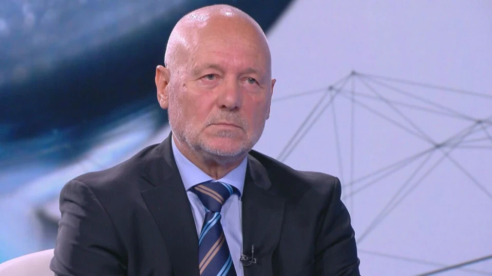 Тагарев реагира на изявление на Тръмп за НАТО: Член 5-и е в сила, ще бъде задействан, когато има необходимост