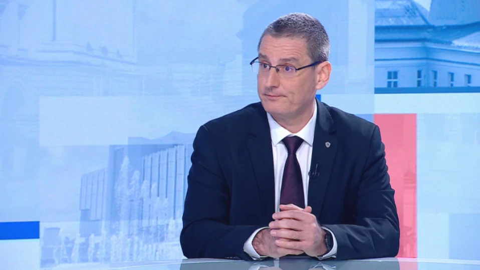 Владимир Николов: Не трябва да се хвърля кал върху една институция заради скандалите с Нотариуса и Пепи Еврото