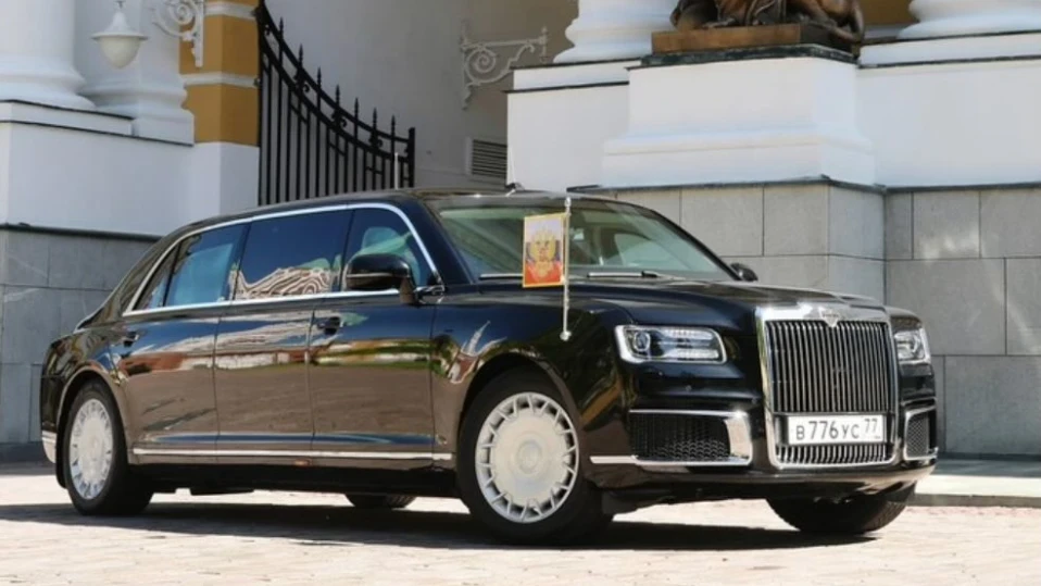 Путин подари на Ким Чен Ун руски автомобил Aurus