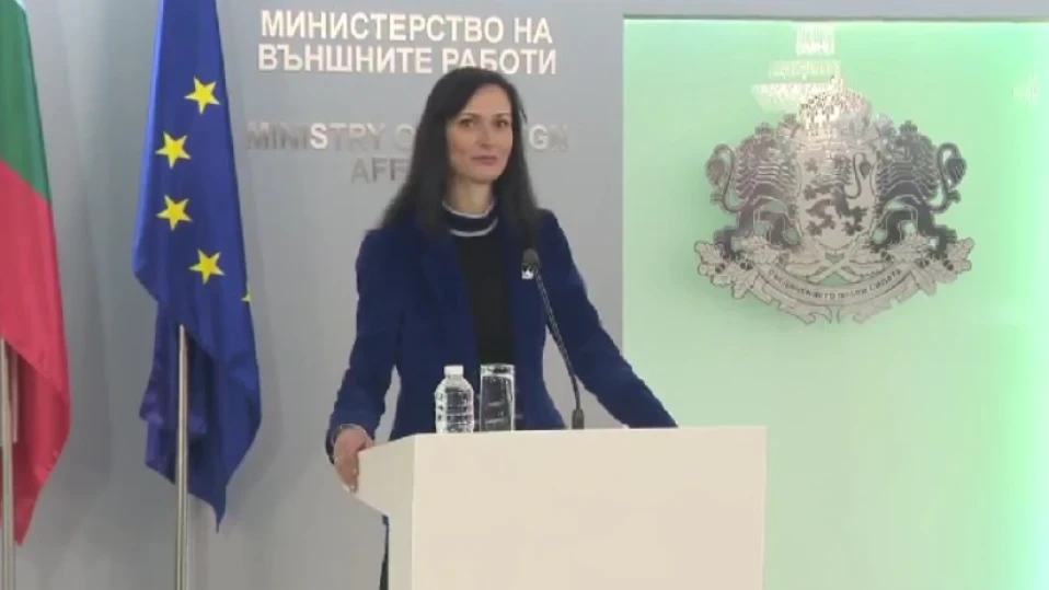 Мария Габриел: Аз няма да сложа подписа си под меморандума, предложен от ПП-ДБ (ВИДЕО)
