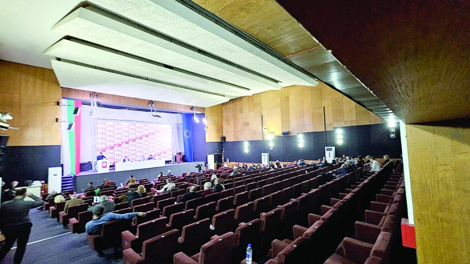 Тежки обвинения в БСП за саботаж и брокерство след санкциите за столичната организация