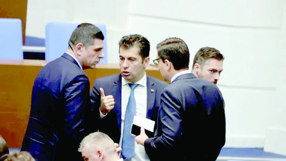 ППДБ дават заден за меморандума