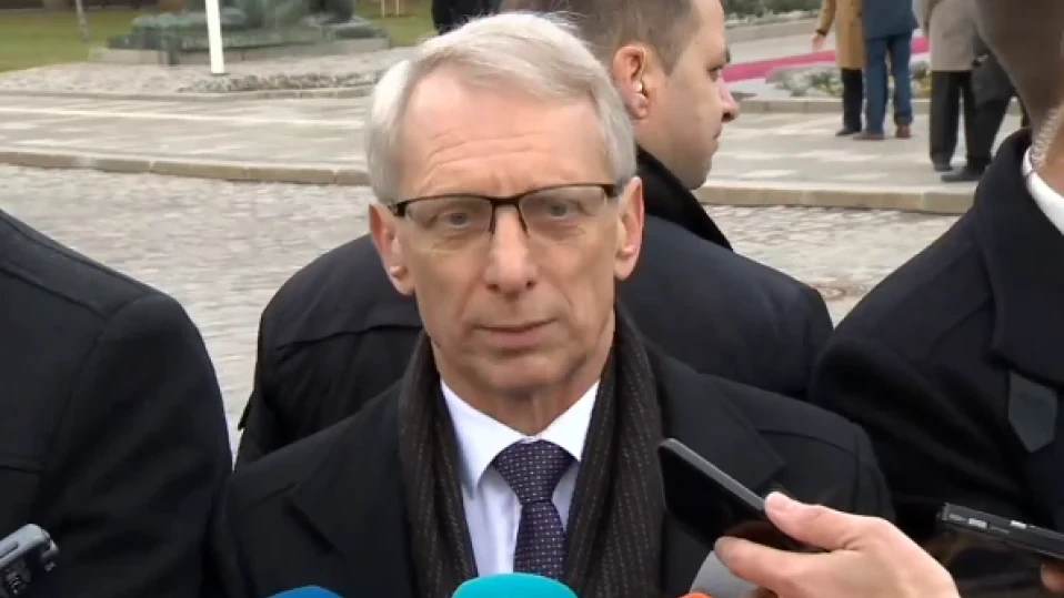 Денков: Преговорният процес с Мария Габриел за ротацията върви нормално