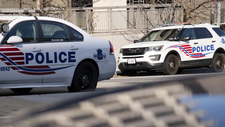 Маскирани стреляха и раниха 8 деца на автобусна спирка във Филаделфия