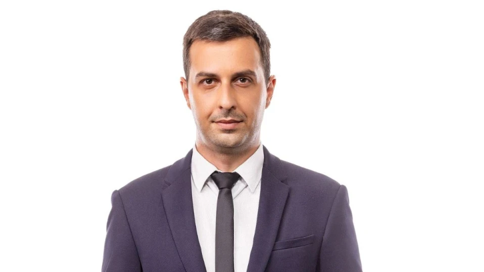 Деян Николов към управляващит: Ето го Шенген! Обяснете сега на хората, че всичко ще бъде наред