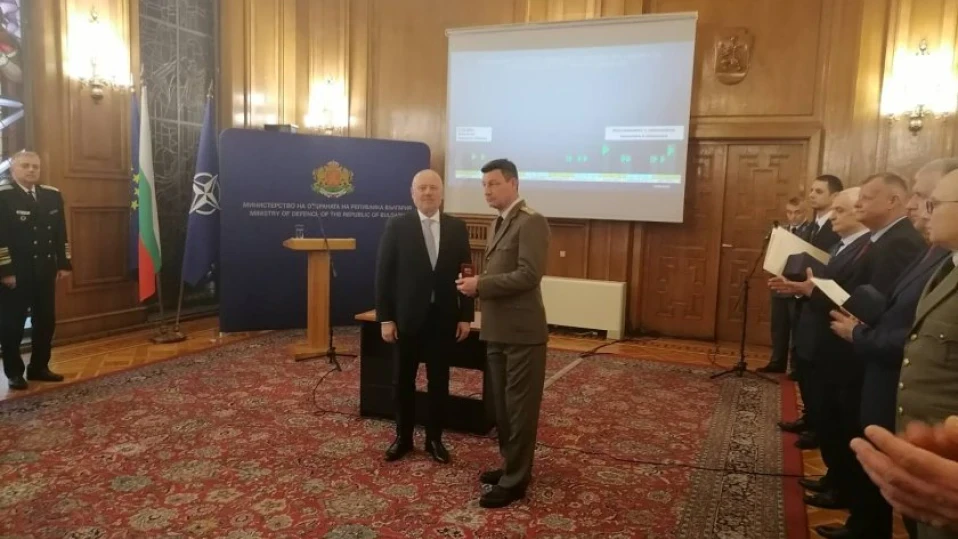 Тагарев: Над 170 000 лв. струва изпращането на първата пратка от военната помощ за Украйна