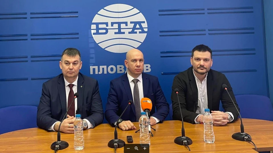 Нелегални бежанци може да окупират Пловдив, сигнализират от “Възраждане” 