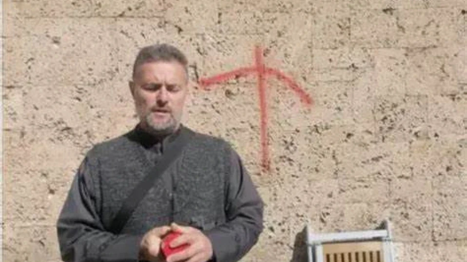 Отец Иван Янков започна гладна стачка заради касирания избор за митрополит на Сливен 