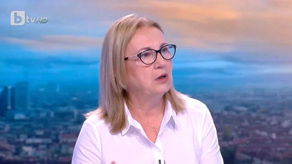 Румяна Бъчварова: Проблемите при преговорите дойдоха от борбата за надмощие