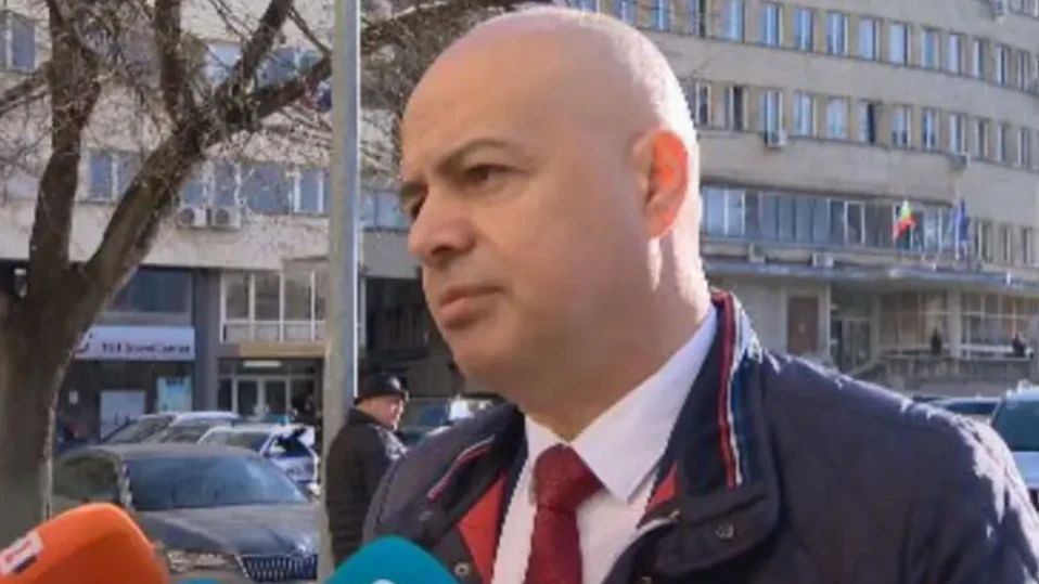 Георги Свиленски: Правилното решение е избори