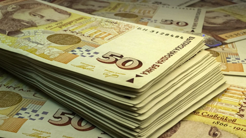 185% стига цената на бързите кредити