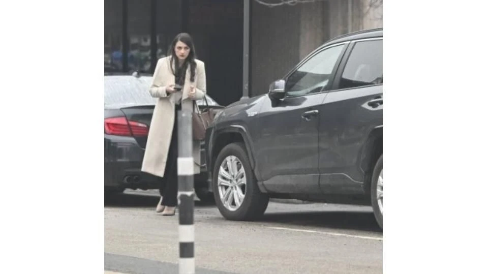 Откраднатият джип на Лена Бориславова е открит в нива, близо до София