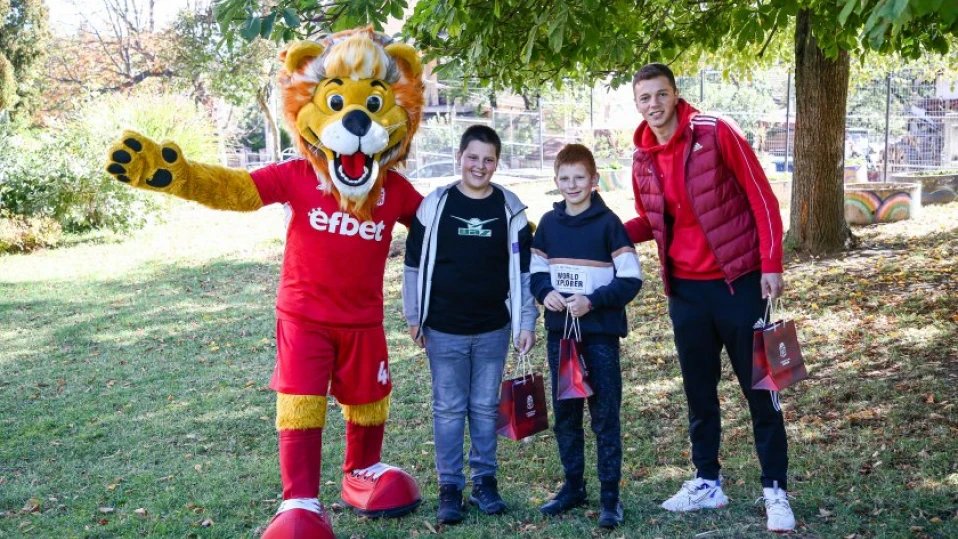 Клубове от Полша и Унгария следят полузащитника на Хебър Ангел Бастунов