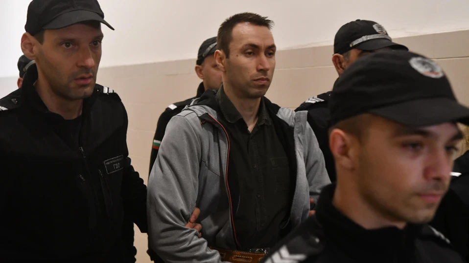 Съдът даде ход на делото за убийството на намерената в куфар Евгения