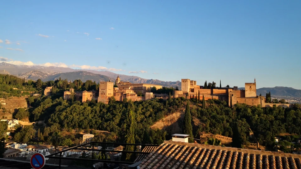 Гранада  – под ритъма на фламенкото и шепот от приказките на Шехерезада