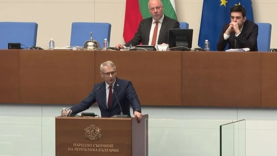 Денков вади от парламента секретаря на Хитрино и два пъти депутат от ДПС