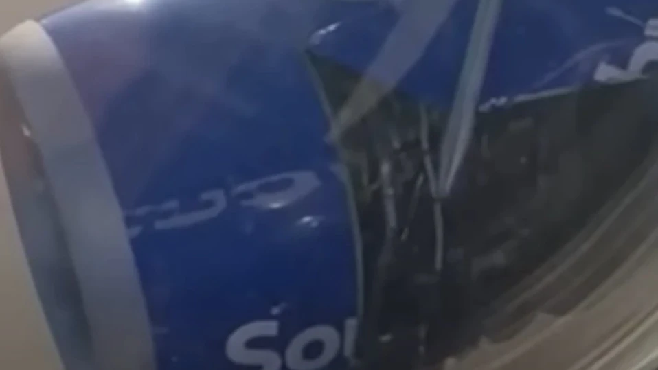 „Боинг“ пак се разпадна при излитане