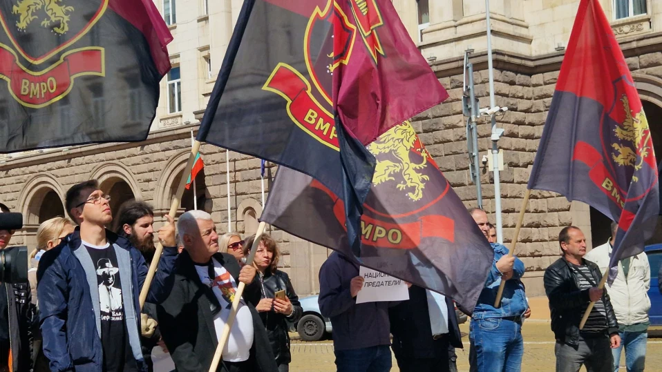 ВМРО: Гласувайте с хартиени бюлетини! Да развалим сглобката!