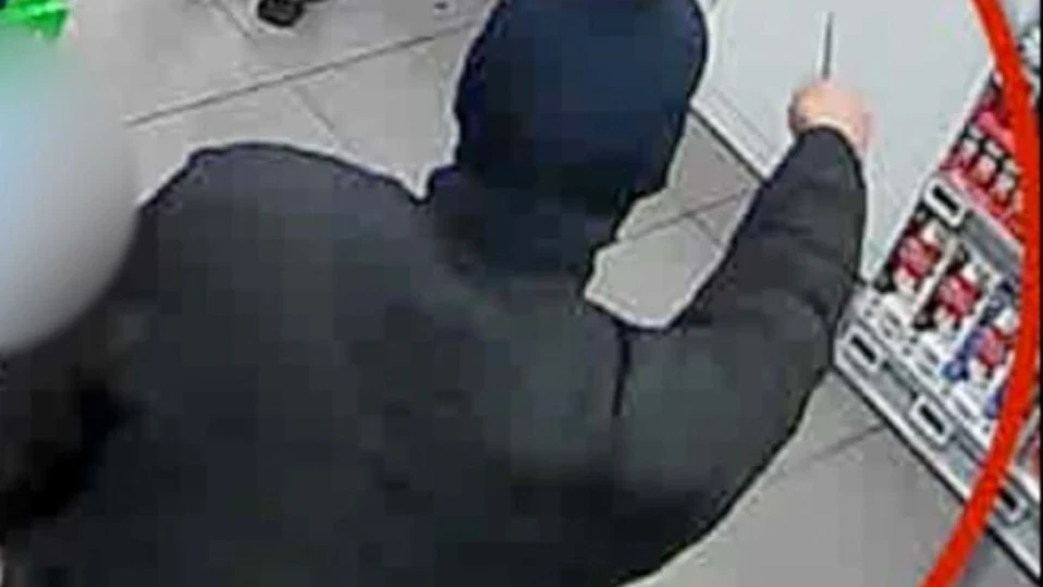 Карабинерите в Торино заловиха крадец, разпознаха го по татуировките