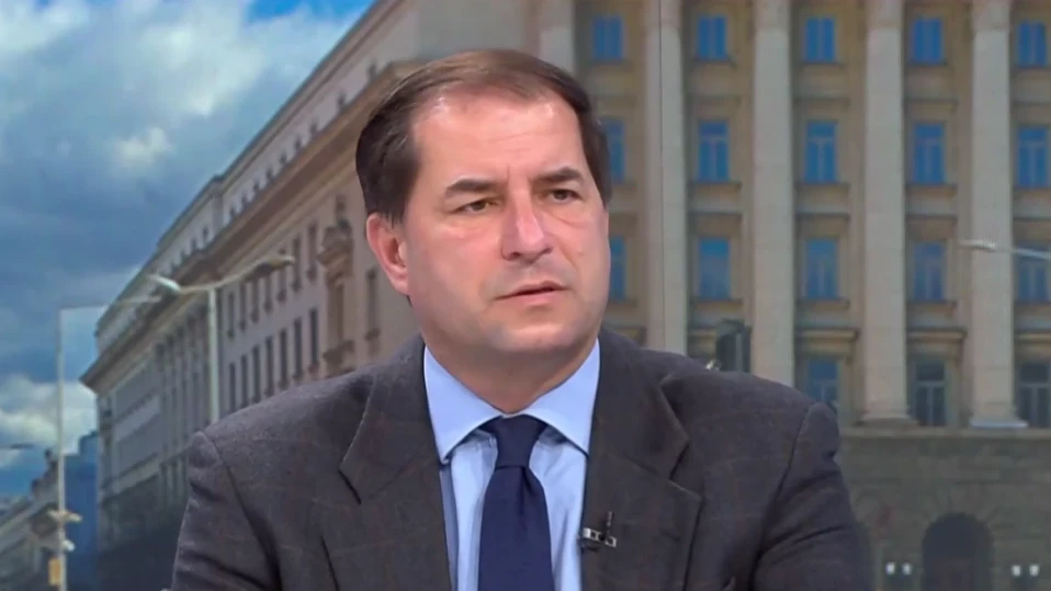Борислав Цеков: Ако внесат вот на недоверие към служебното правителство, ще нарушат Конституцията